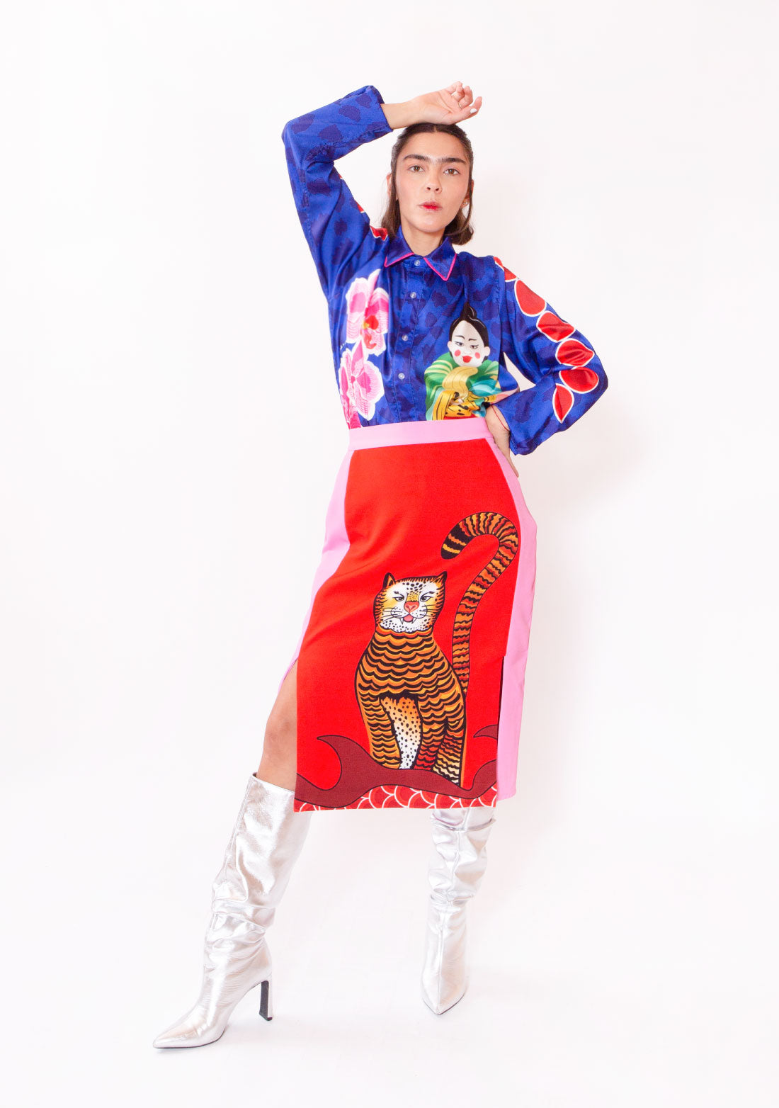 breathtaking tiger lilies midi skirt Midi Skirt / Lucky Tiger XL