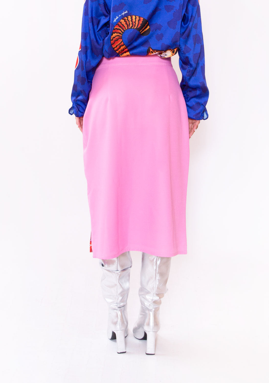 breathtaking tiger lilies midi skirt Midi Skirt / Lucky Tiger XL